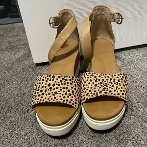 Dr. Scholls wedge sandal